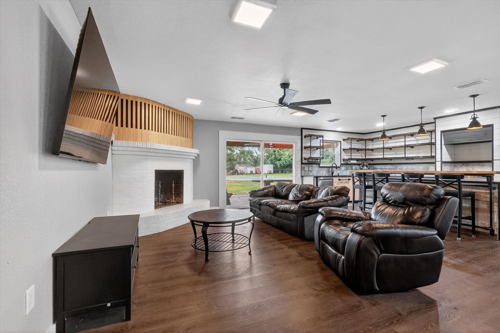 4041 Burleson Retta Road Burleson TX 76028