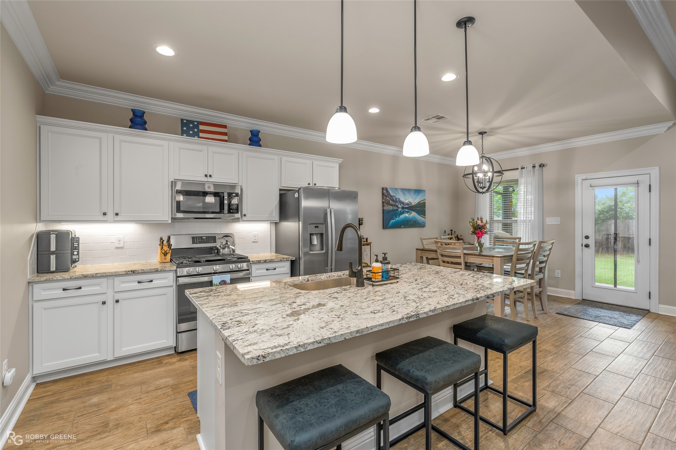 122 Brimestone Loop Benton LA 71006