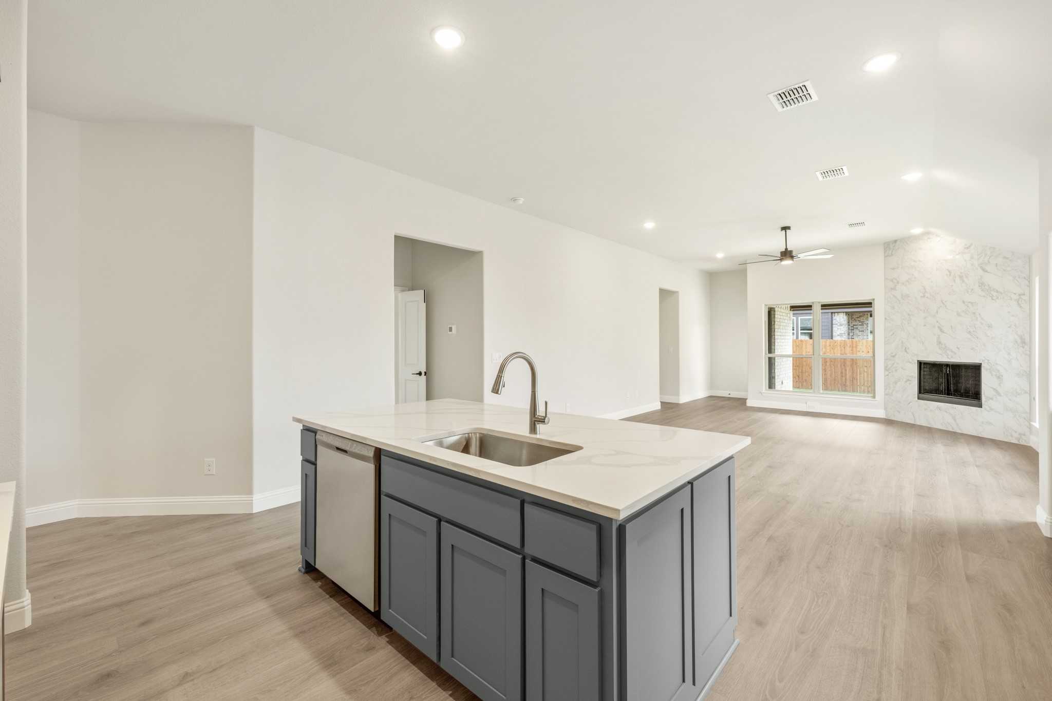 210 Shawnee Trail Alvarado TX 76009