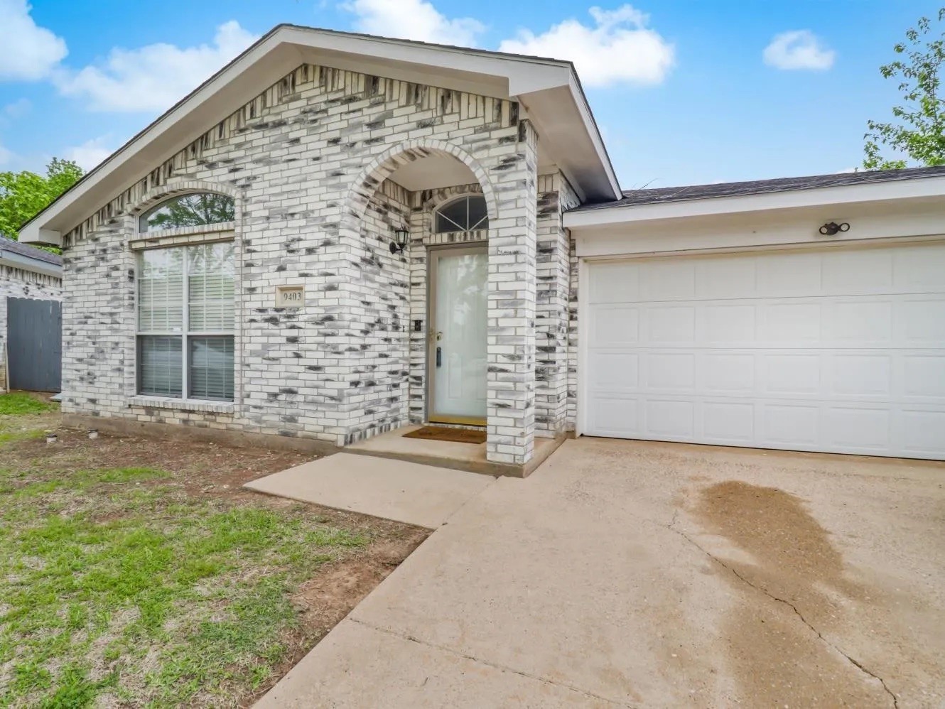 9403 Crimnson Dallas TX 75217