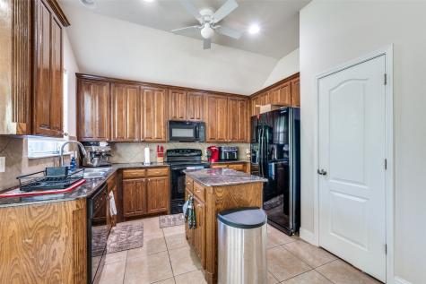 8233 Edgepoint Trail Fort Worth TX 76053