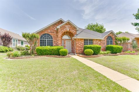 5504 Lee Hutson Lane Sachse TX 75048