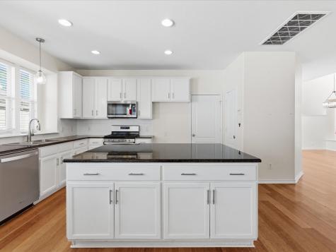 1410 Carriage Lane Savannah TX 76227