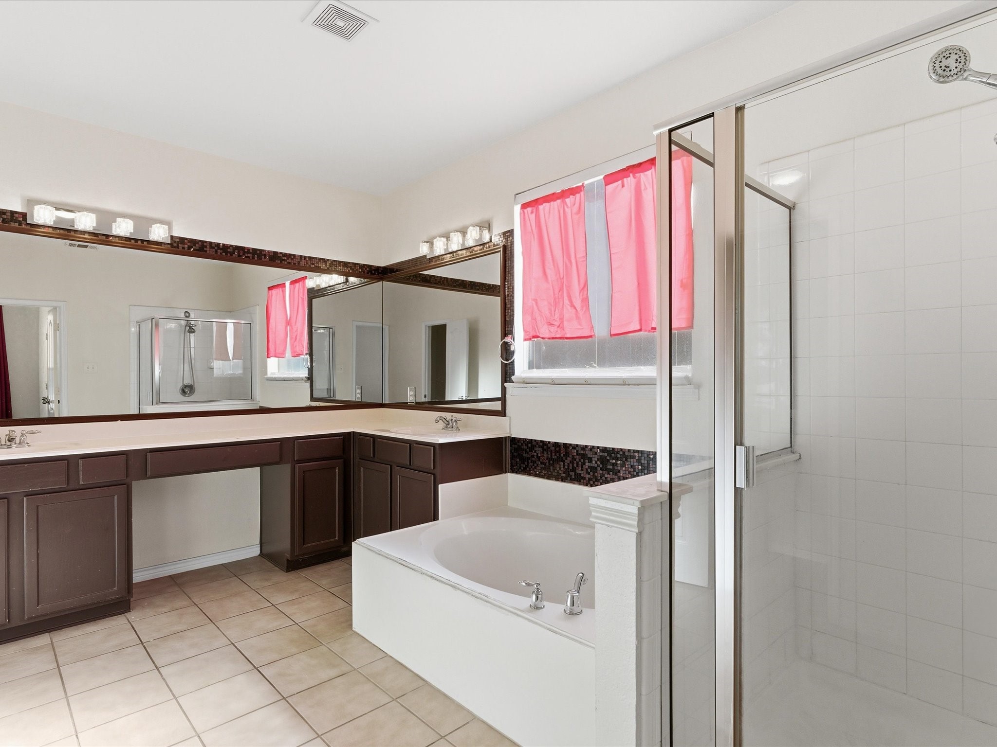 1410 Carriage Lane Savannah TX 76227
