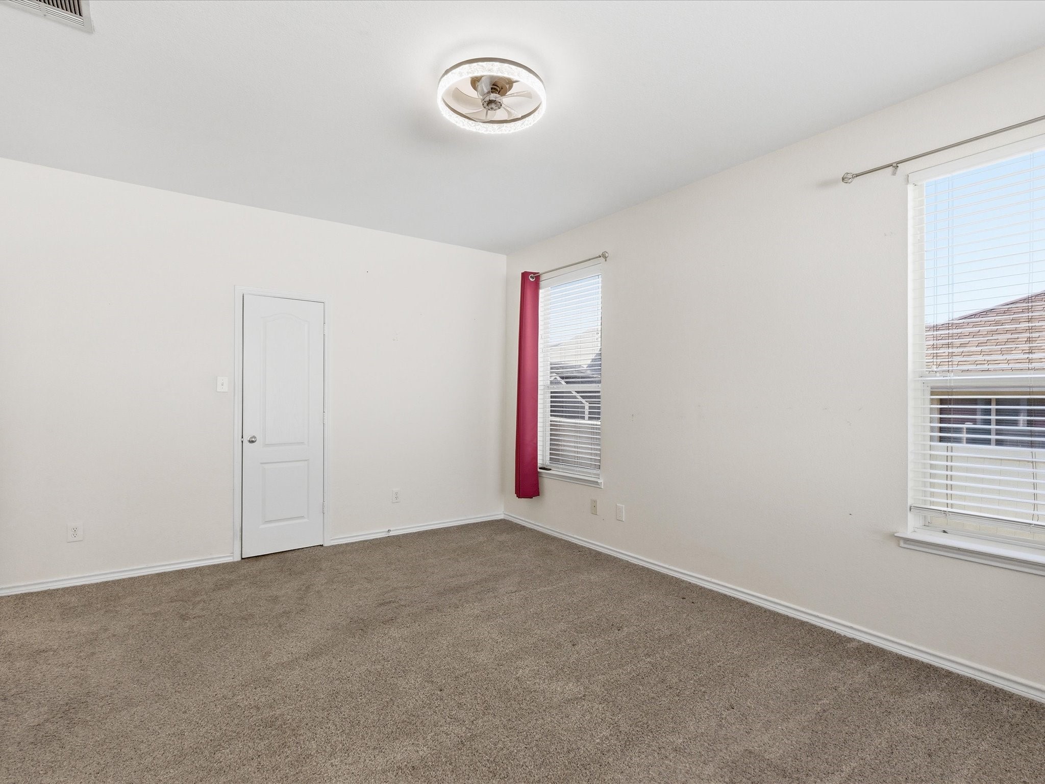 1410 Carriage Lane Savannah TX 76227