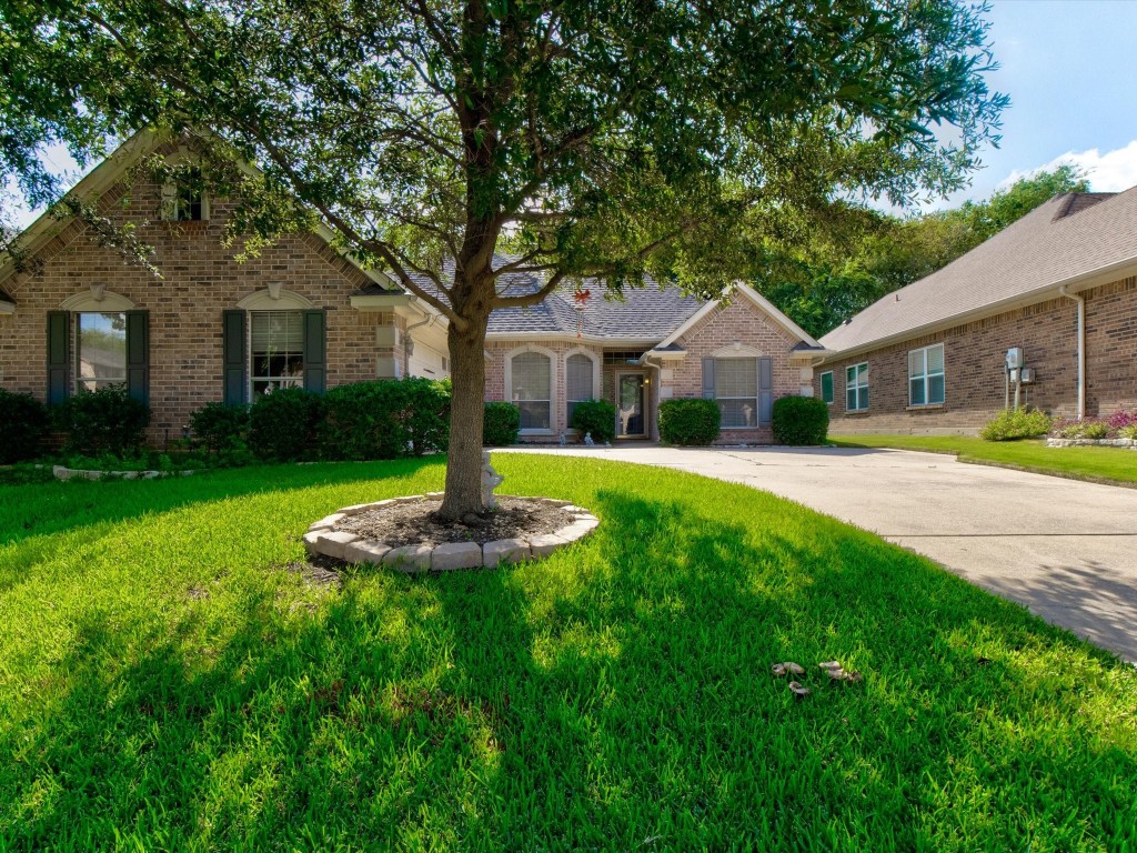 5533 Greenview Court North Richland Hills TX 76148