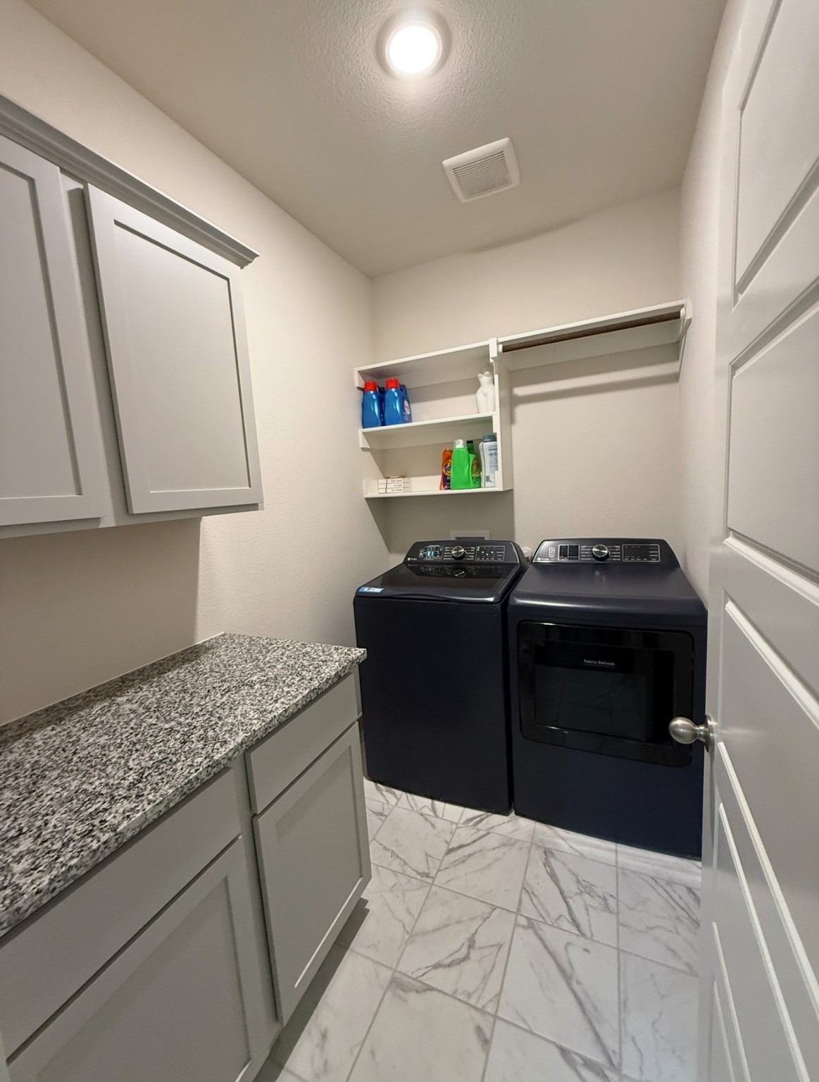 2041 Belvedere Street Garland TX 75041