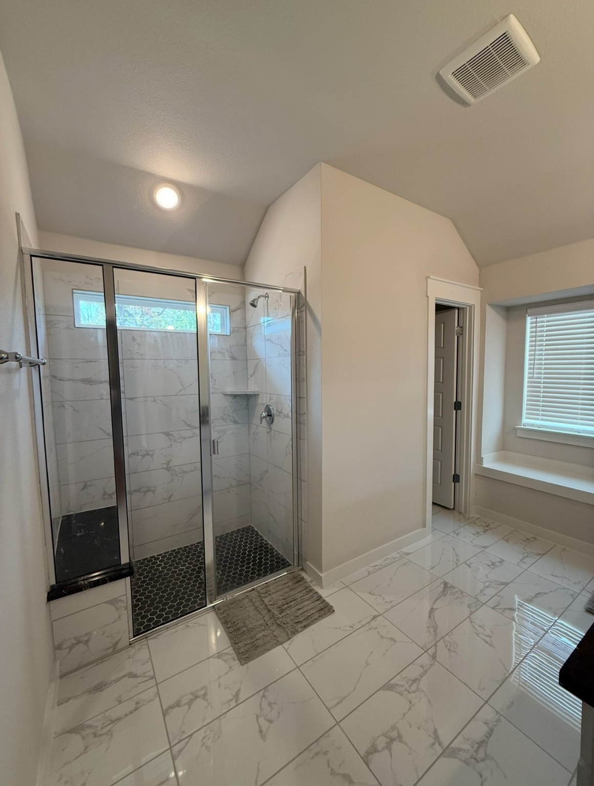 2041 Belvedere Street Garland TX 75041