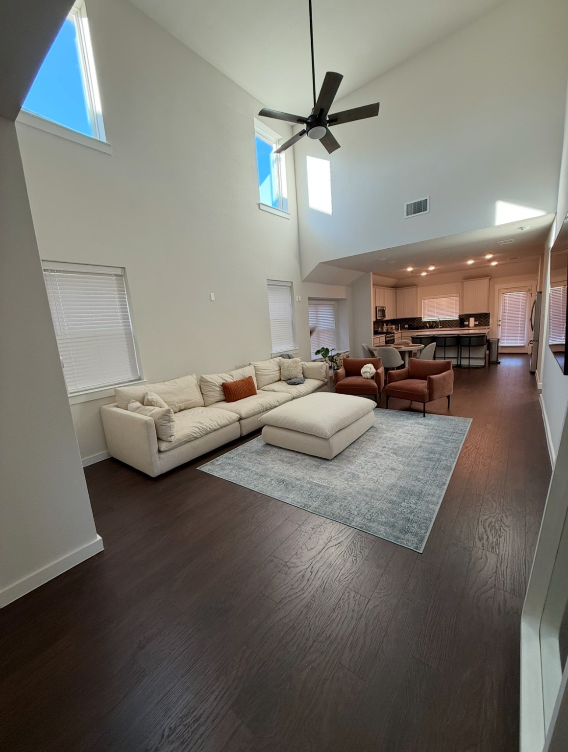 2041 Belvedere Street Garland TX 75041