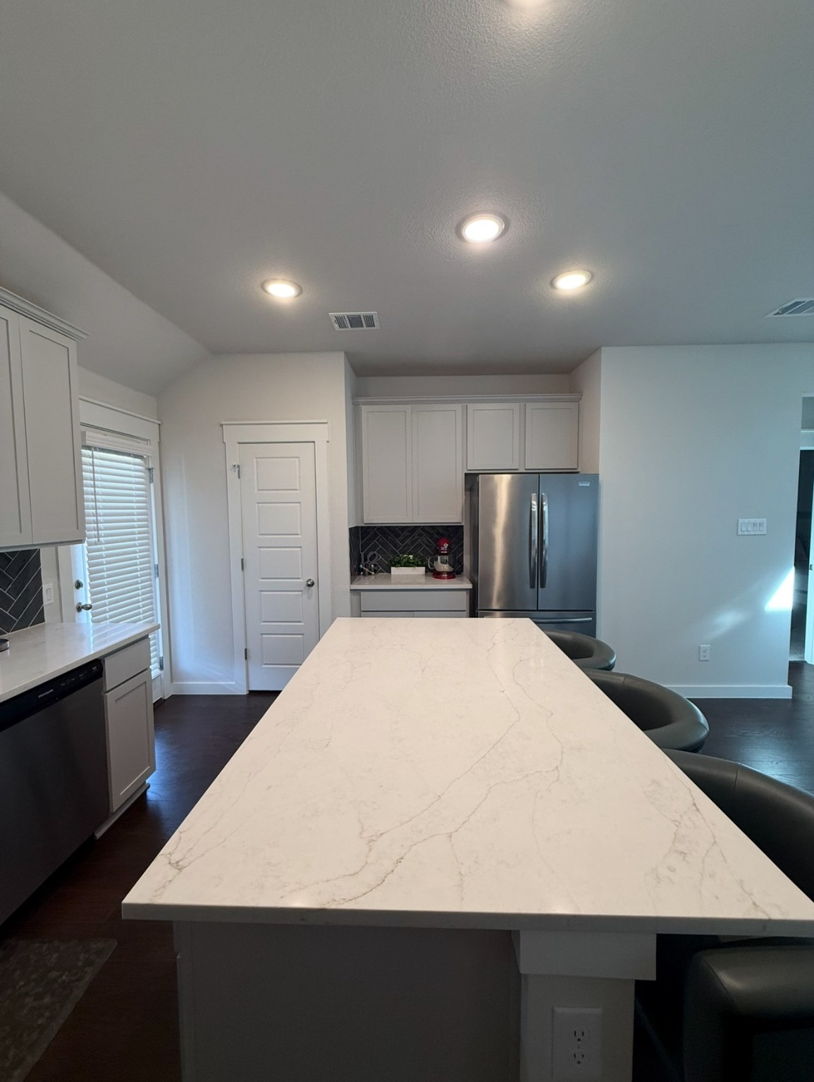 2041 Belvedere Street Garland TX 75041