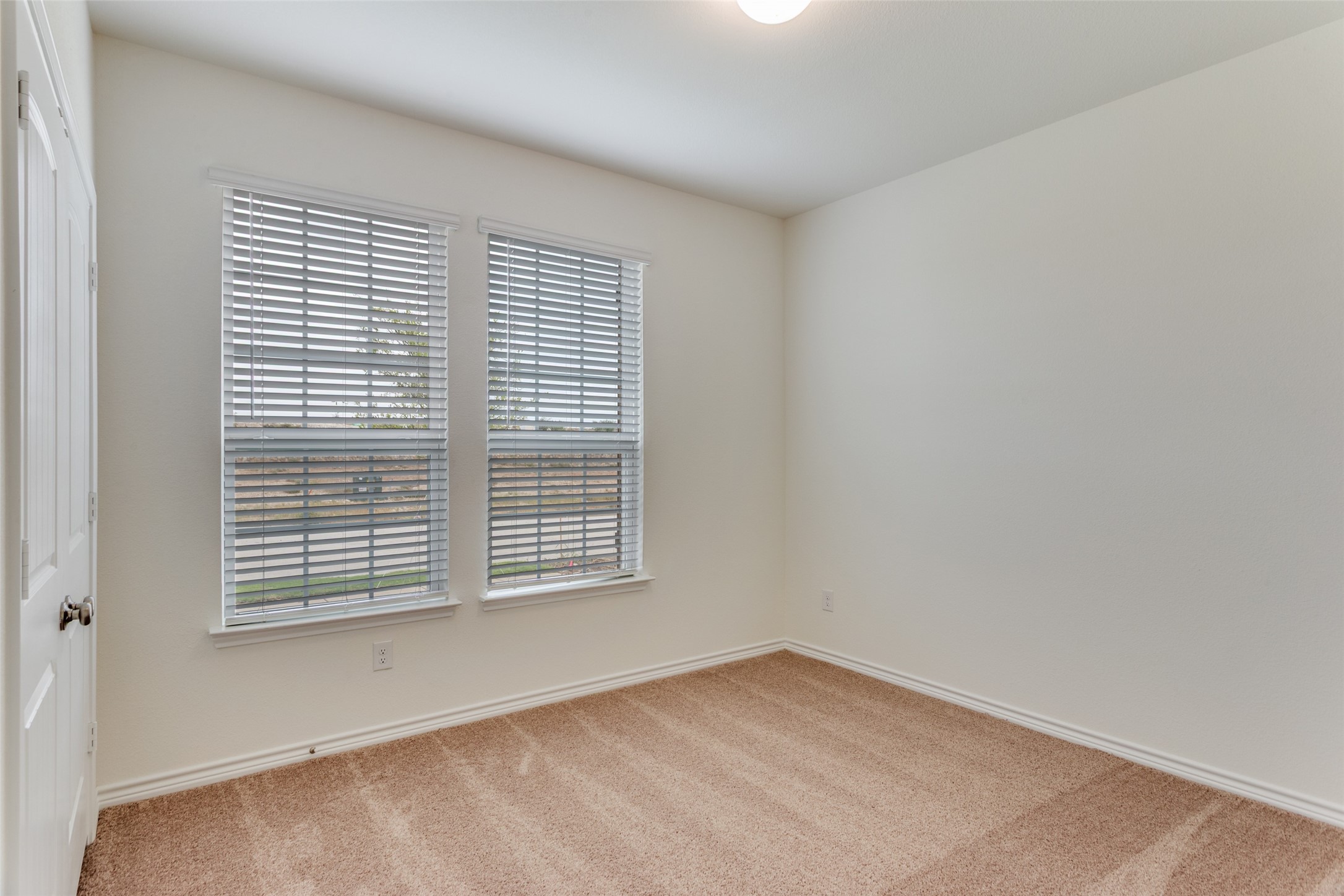 649 Fallbrook Drive Aledo TX 76008