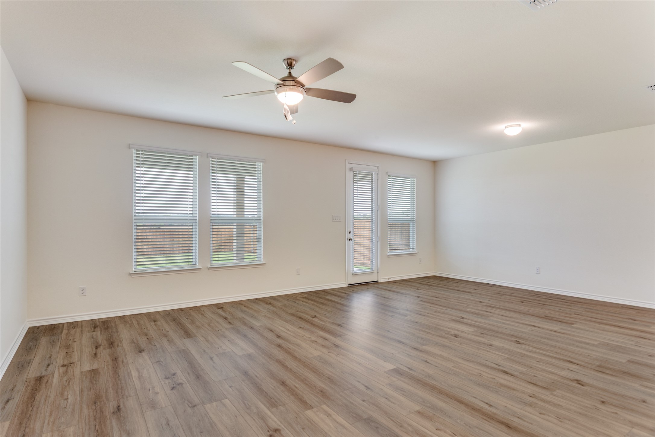 649 Fallbrook Drive Aledo TX 76008