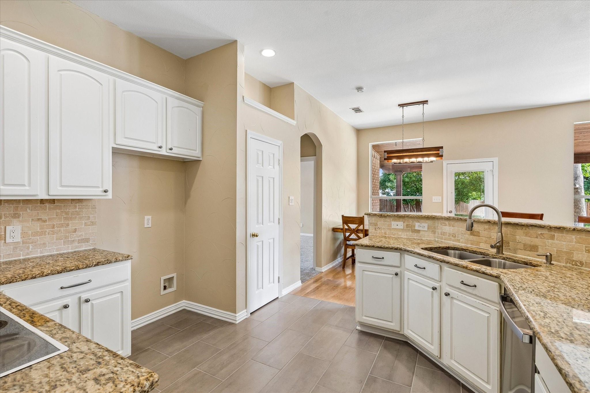 1204 Wildflower Lane Flower Mound TX 75028