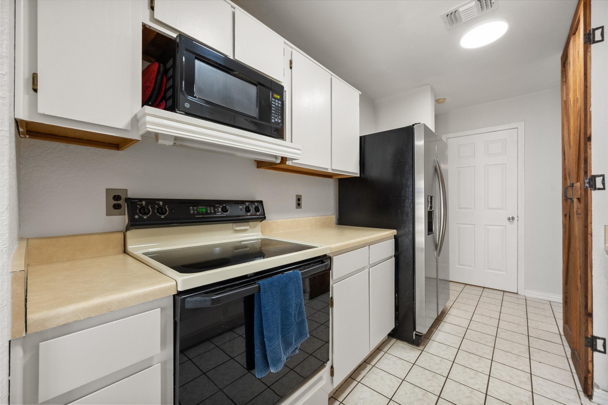 4212 Glen Pines Drive Arlington TX 76016