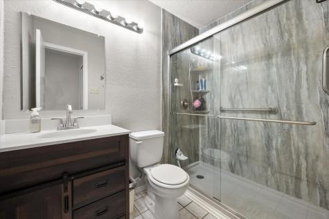 4212 Glen Pines Drive Arlington TX 76016