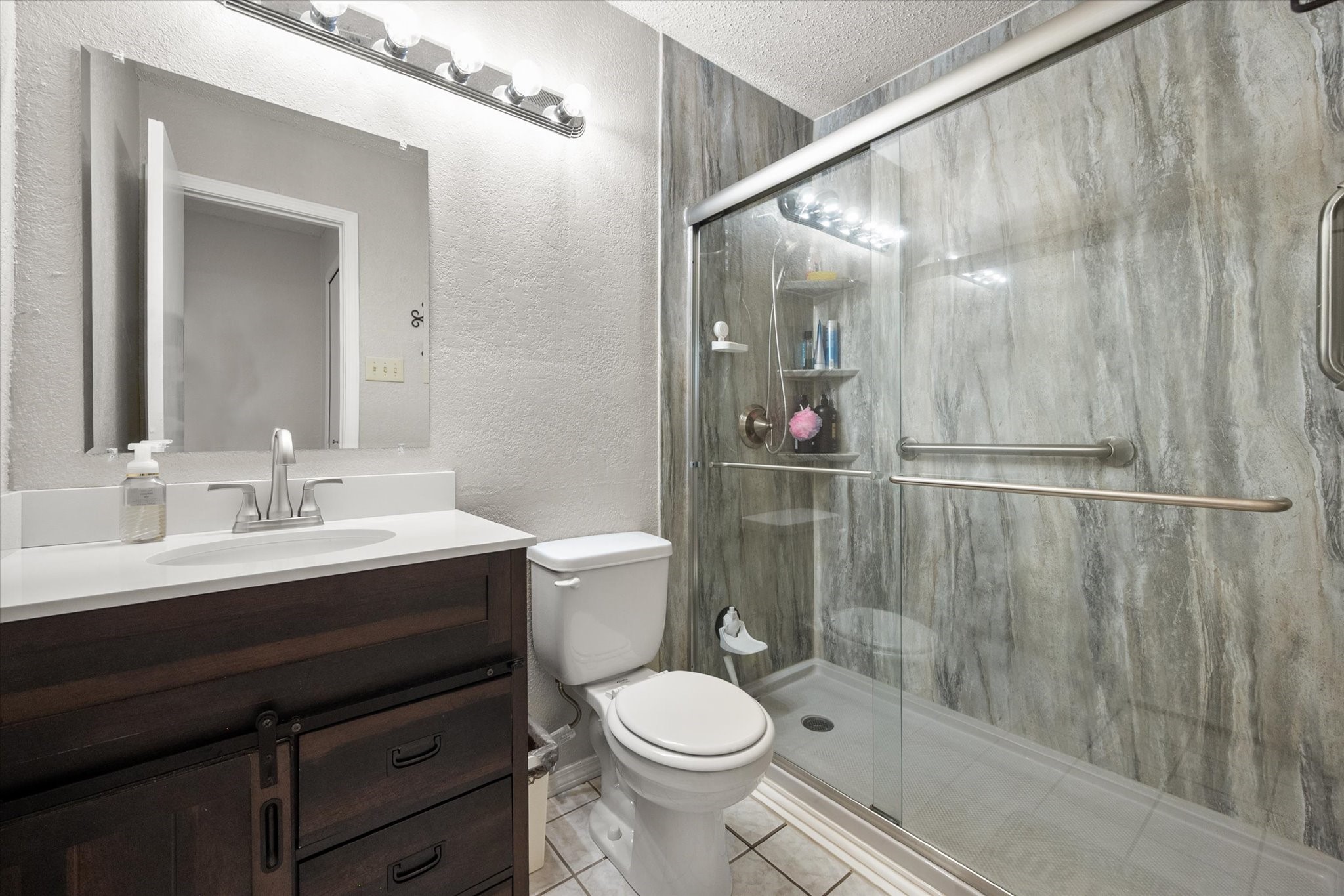 4212 Glen Pines Drive Arlington TX 76016