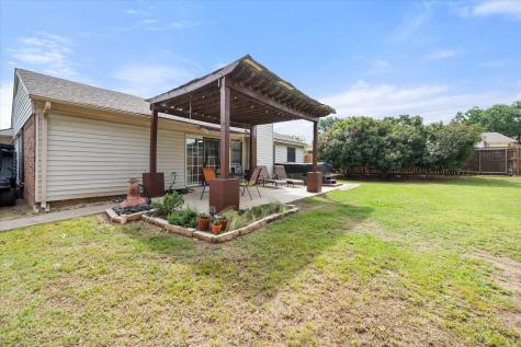 4212 Glen Pines Drive Arlington TX 76016