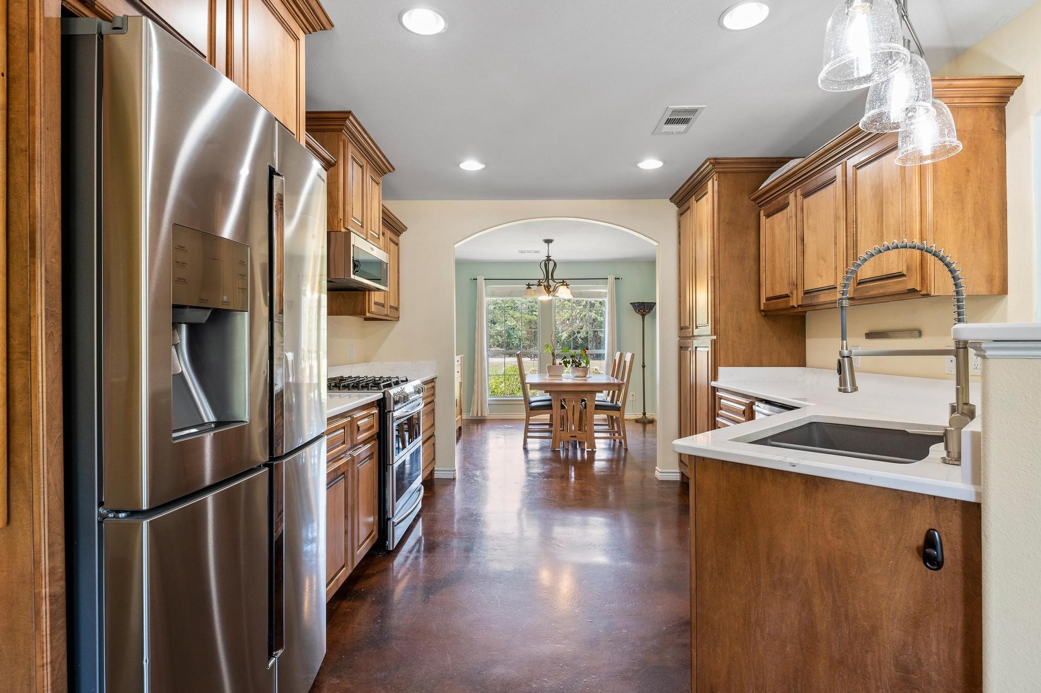 1532 County Road 2800 Honey Grove TX 75446