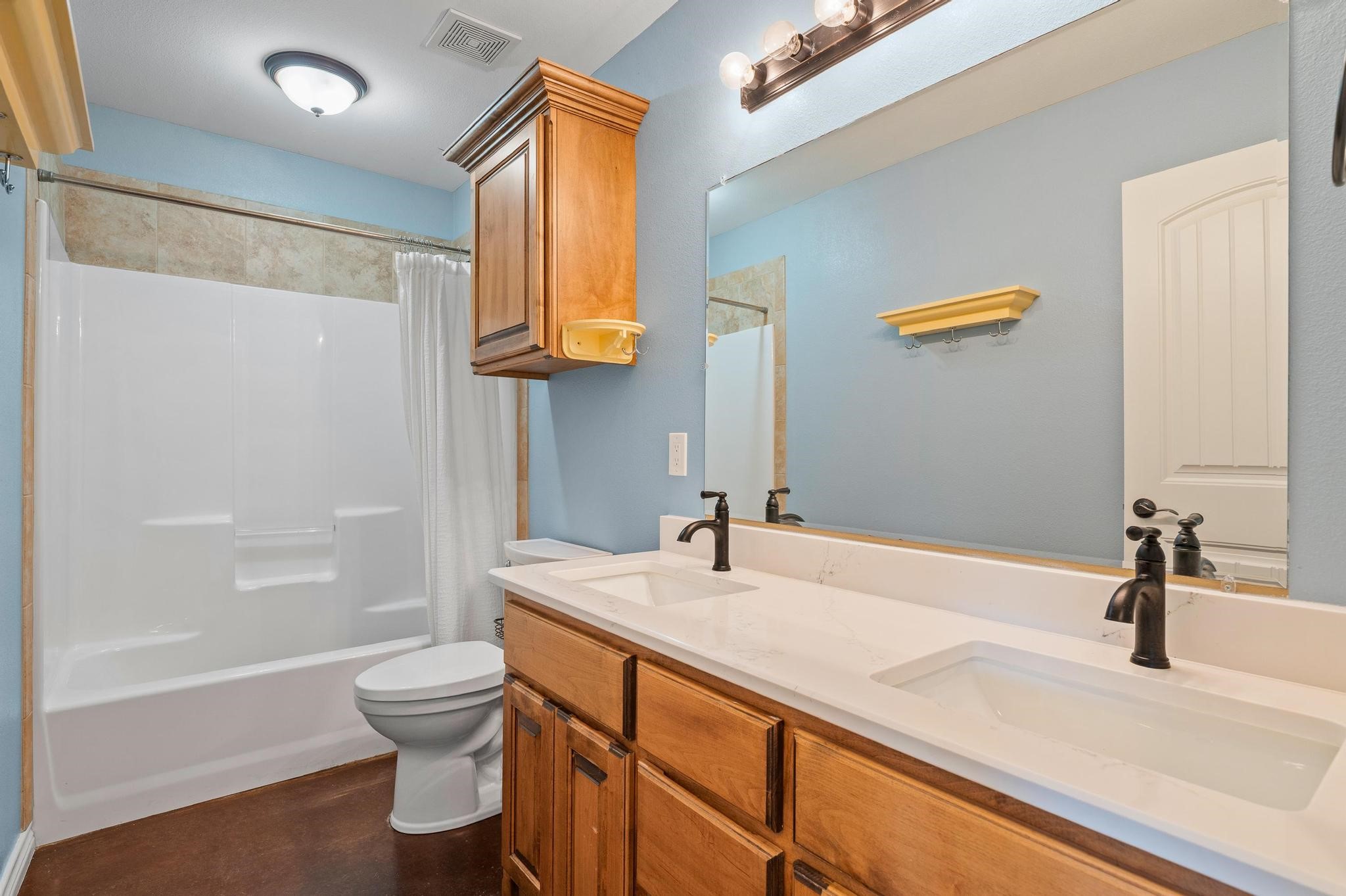 1532 County Road 2800 Honey Grove TX 75446