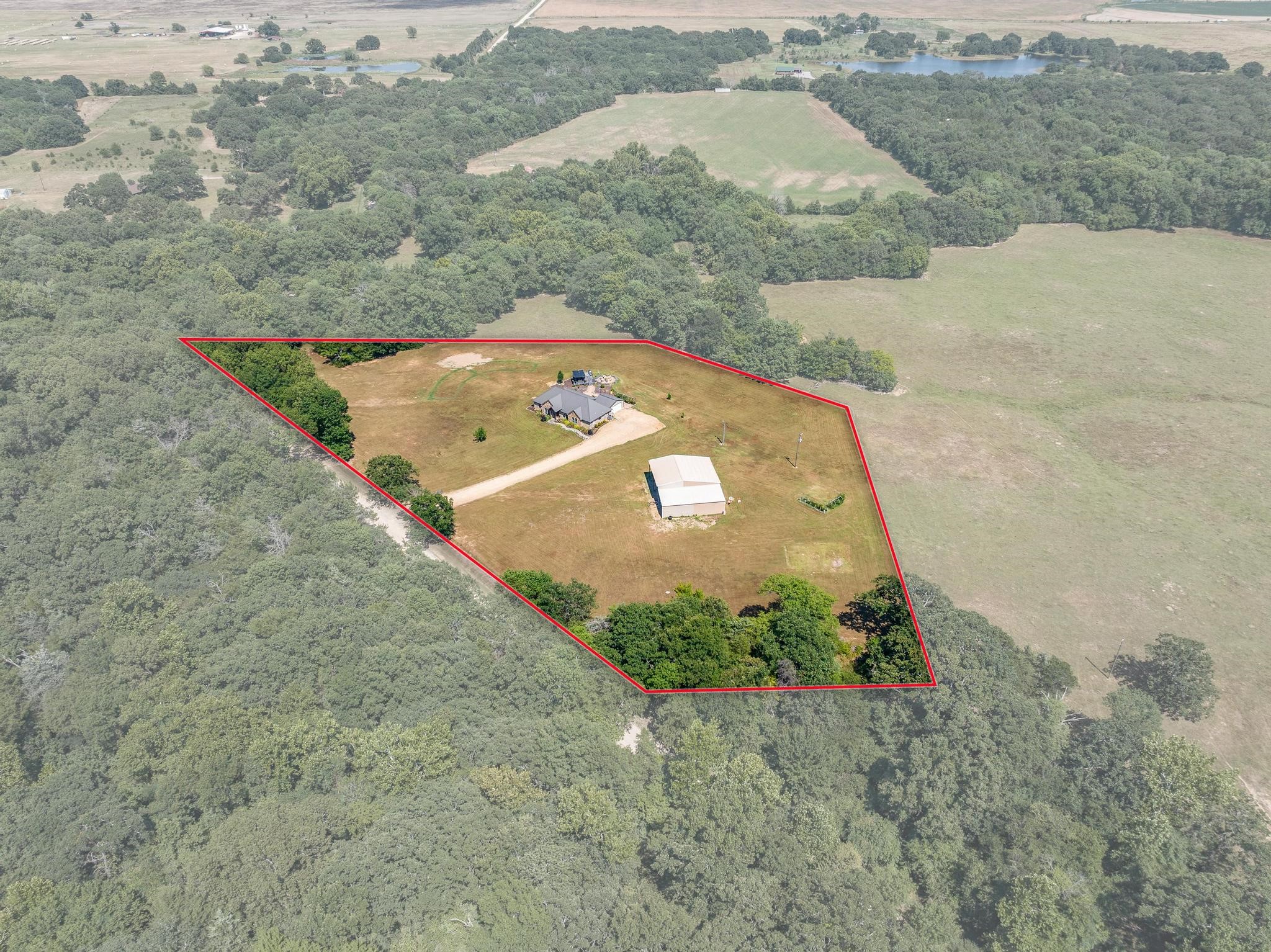 1532 County Road 2800 Honey Grove TX 75446