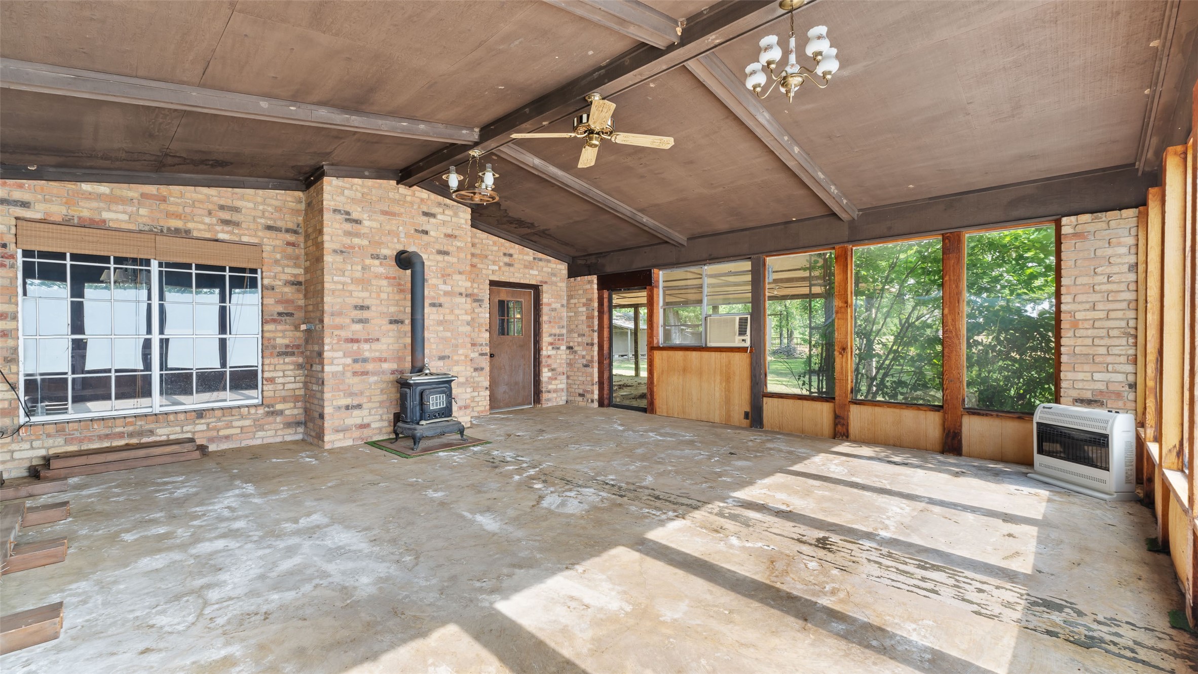 6128 Fm 1840 New Boston TX 75570