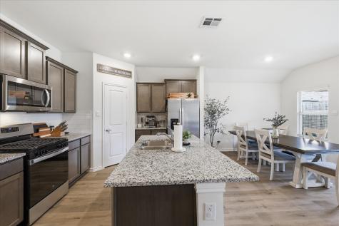 708 Cool Canyon Trail Princeton TX 75407