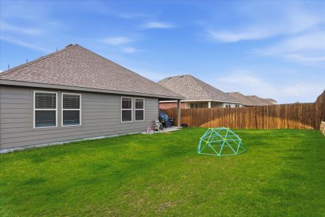 708 Cool Canyon Trail Princeton TX 75407