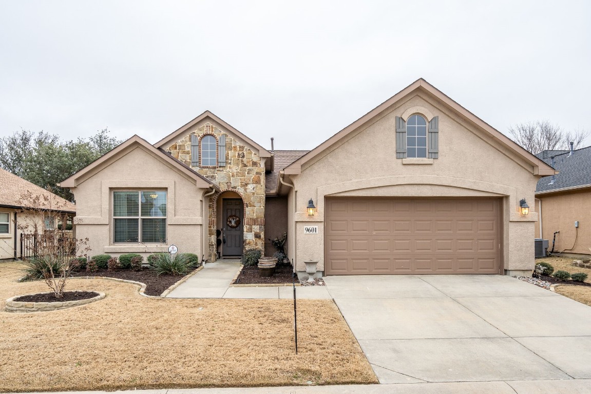 9601 Ravenwood Drive Denton TX 76207
