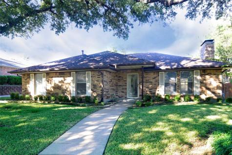 2002 Birchwood Lane Grand Prairie TX 75050