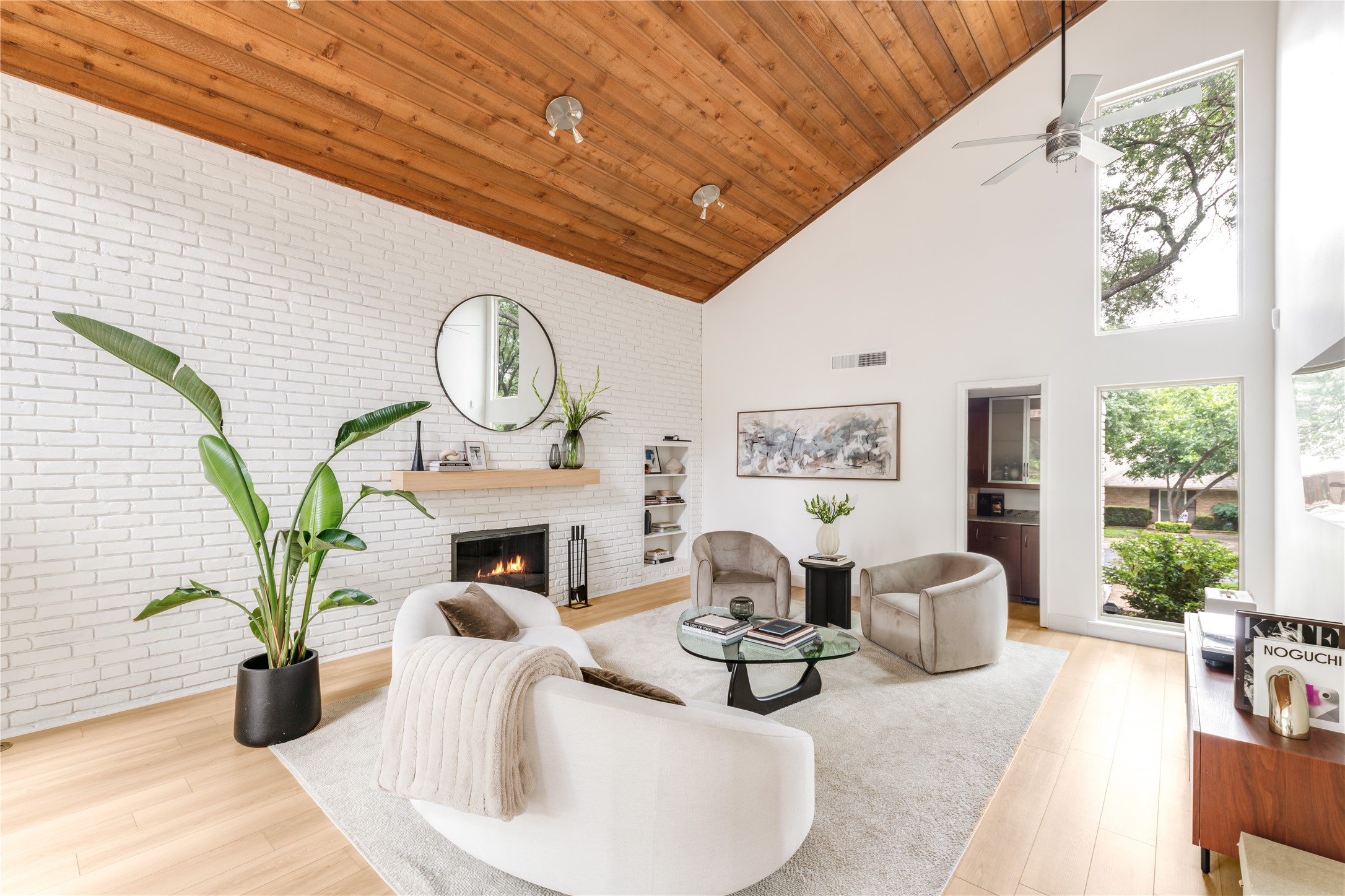9011 Glen Springs Drive Dallas TX 75243