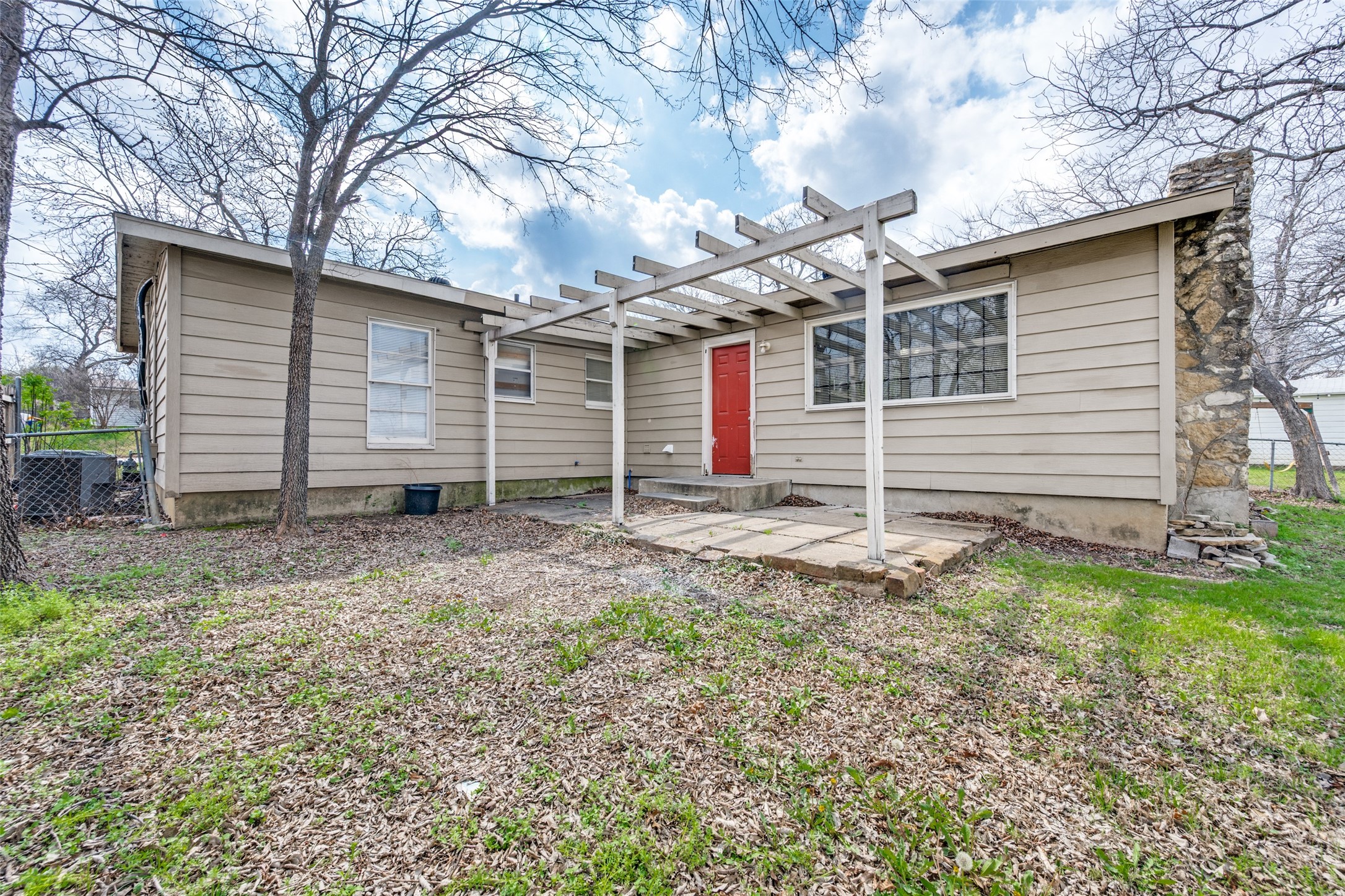 8016 Downe Drive White Settlement TX 76108