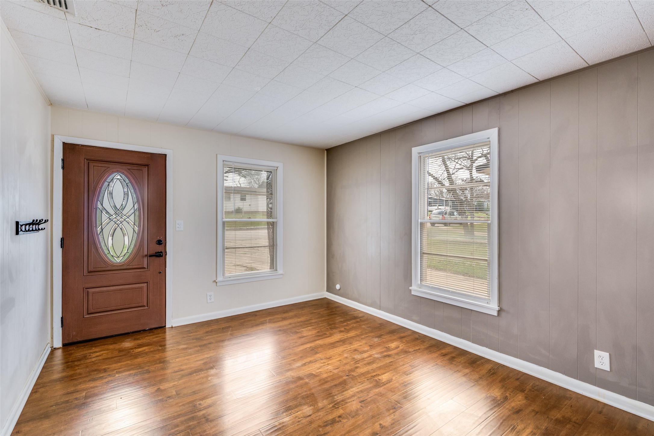 8016 Downe Drive White Settlement TX 76108