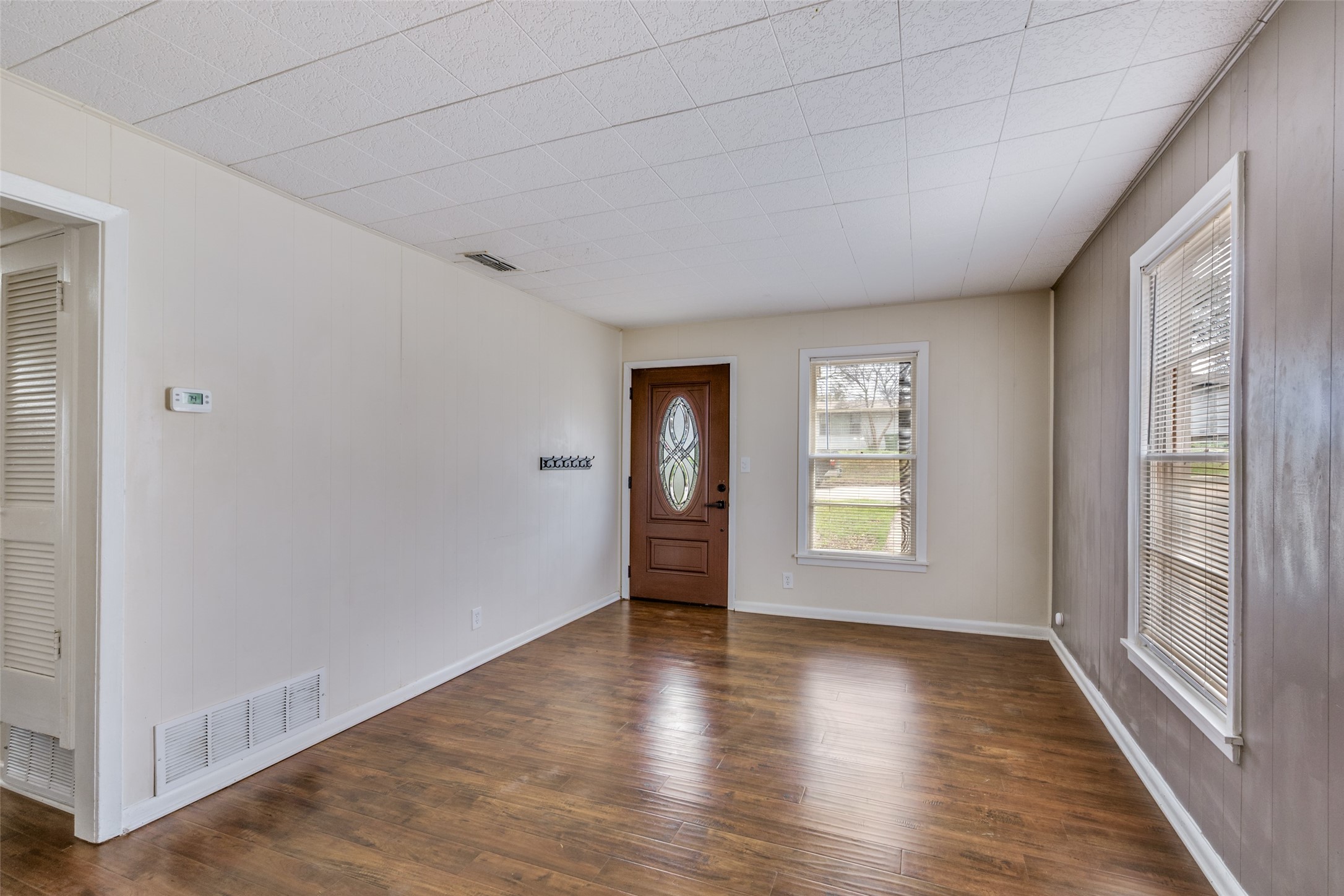 8016 Downe Drive White Settlement TX 76108