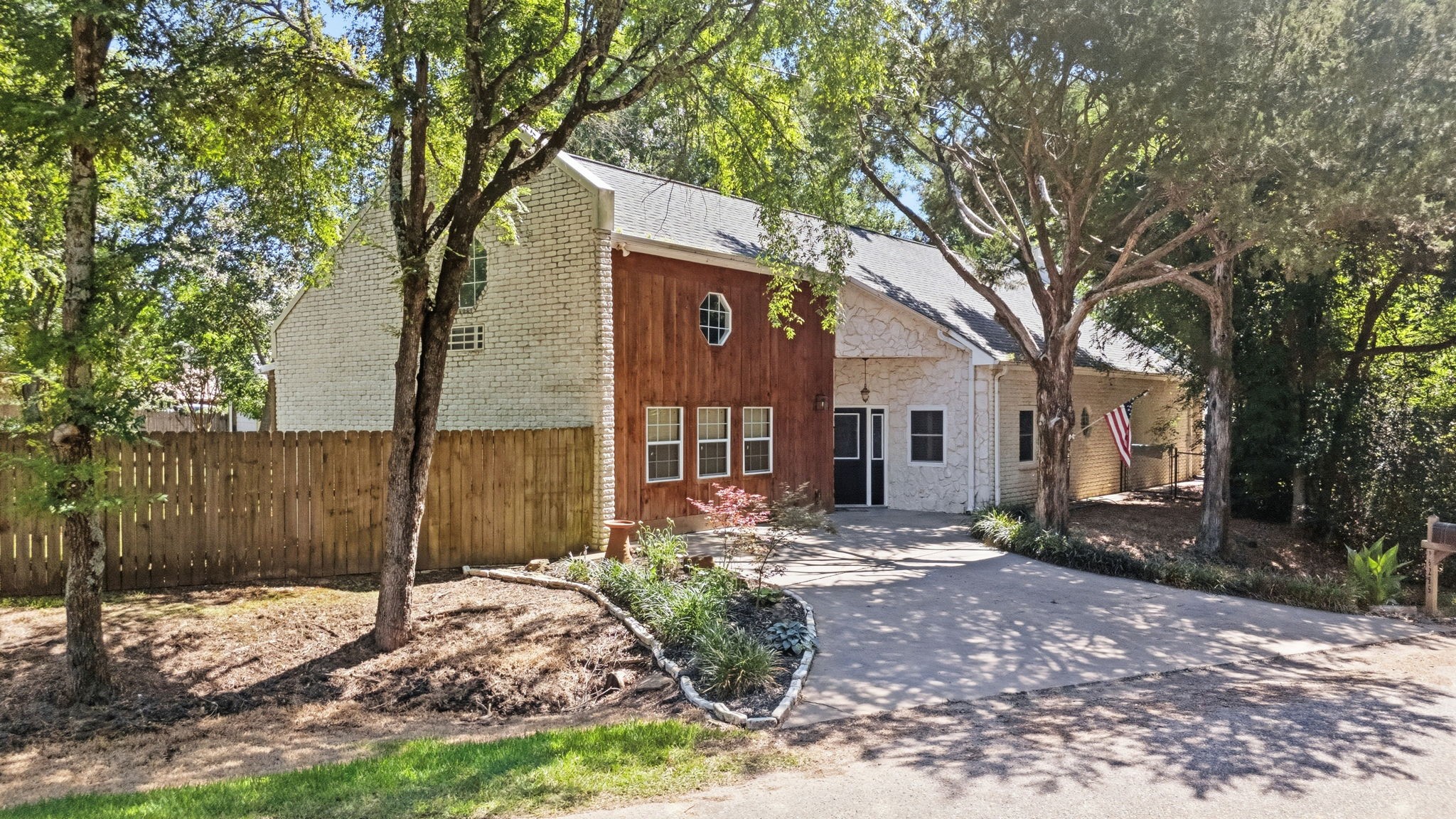 16285 W County Road 189 Flint TX 75762