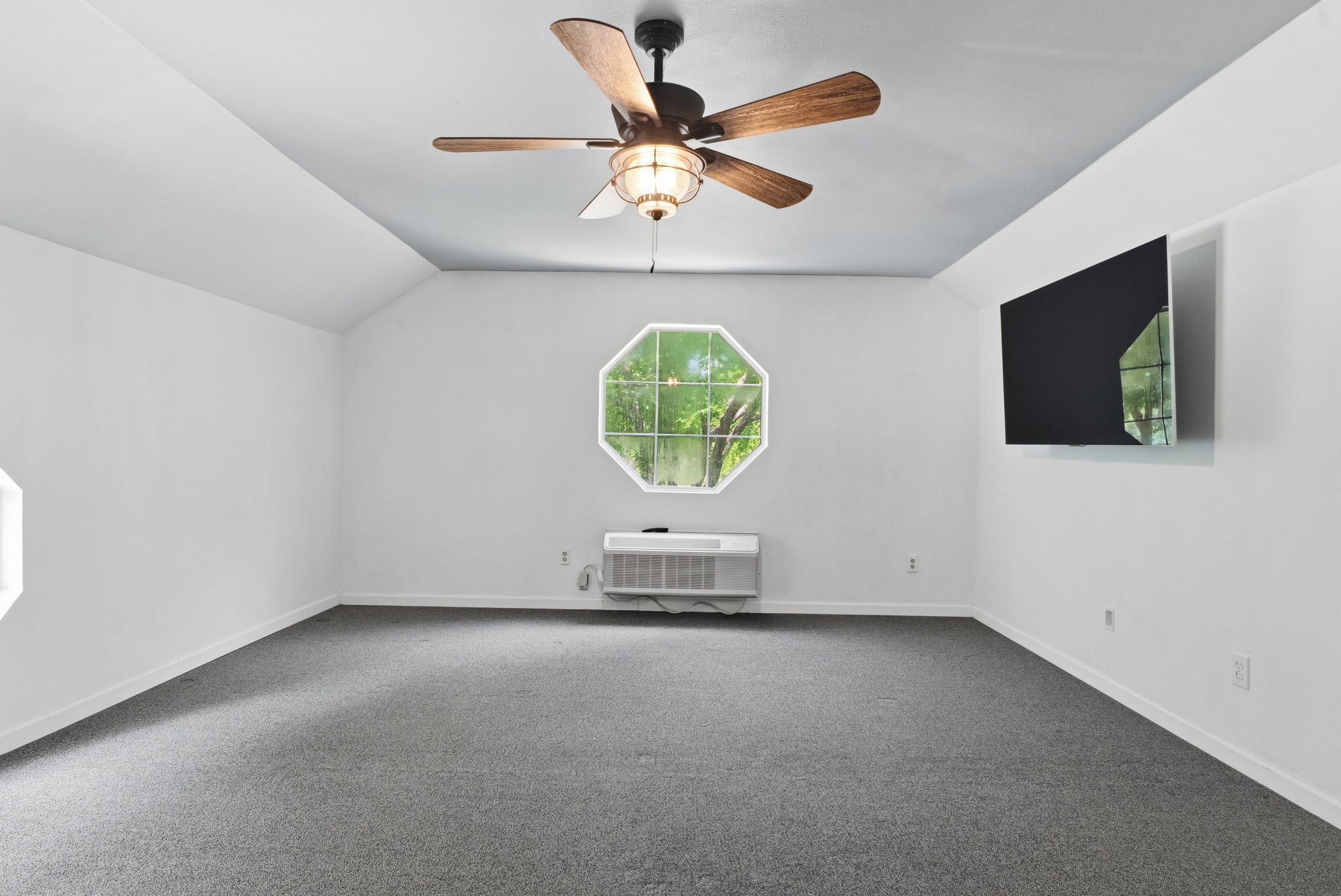16285 W County Road 189 Flint TX 75762