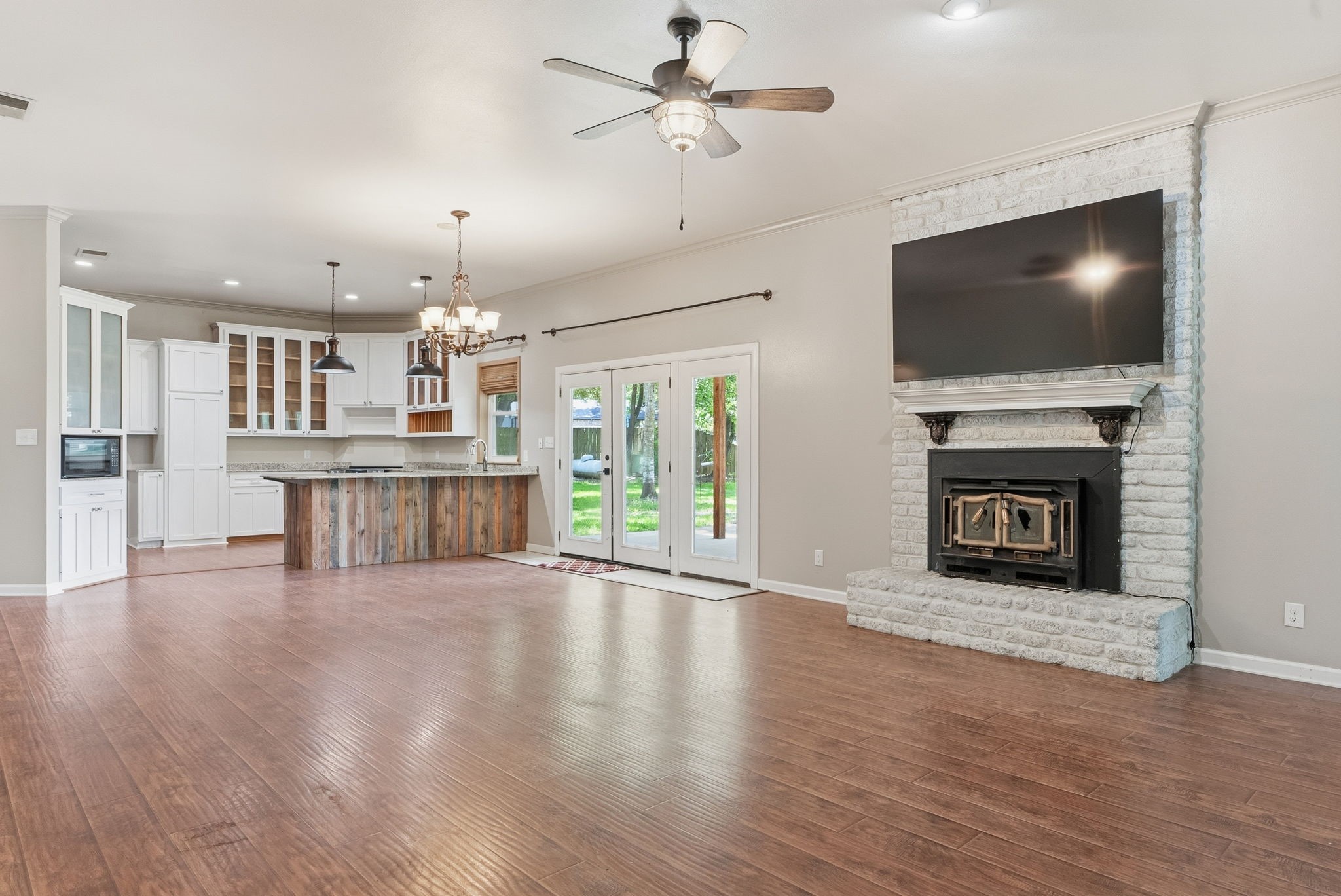 16285 W County Road 189 Flint TX 75762