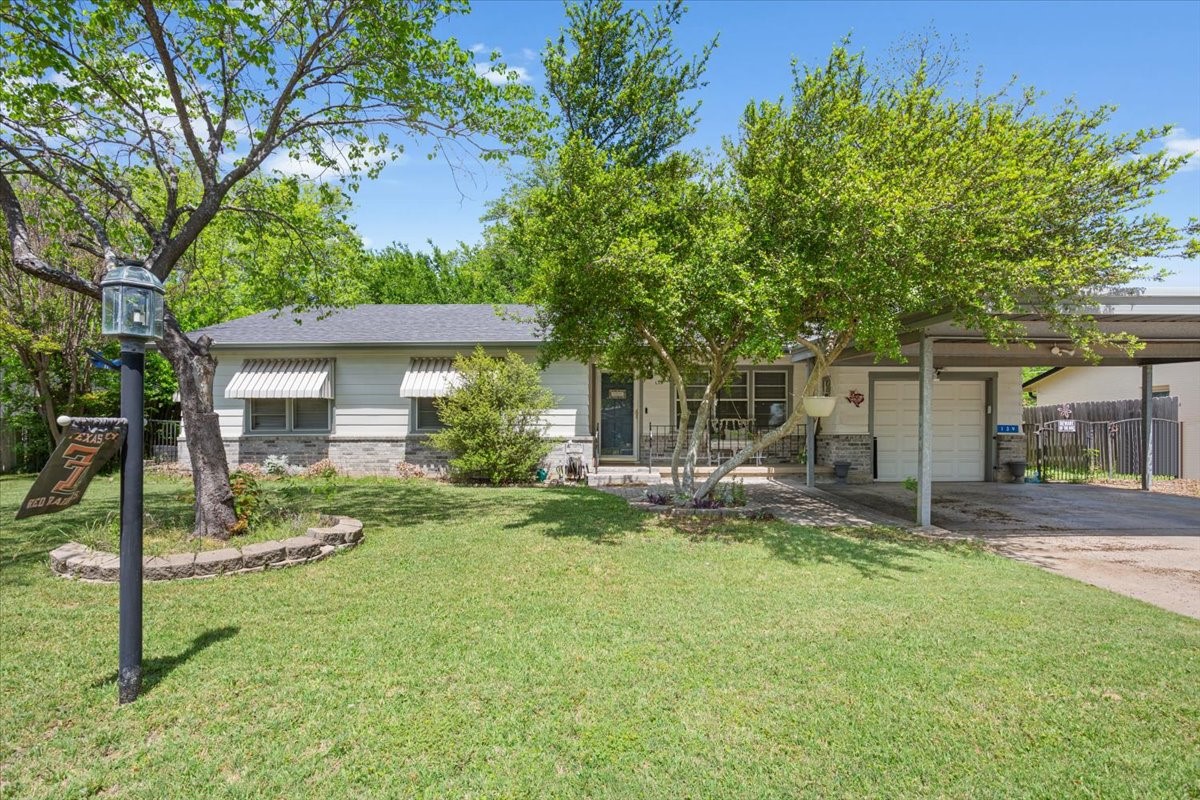 139 Meadowbrook Street Robinson TX 76706