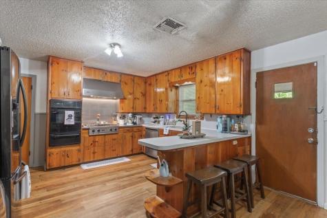 139 Meadowbrook Street Robinson TX 76706