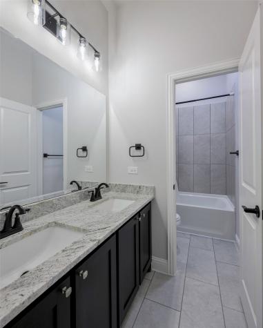 226 Comanche Trail Alvarado TX 76009