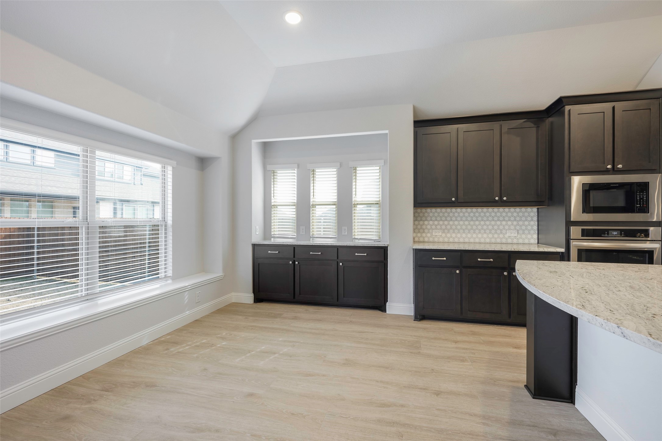 226 Comanche Trail Alvarado TX 76009