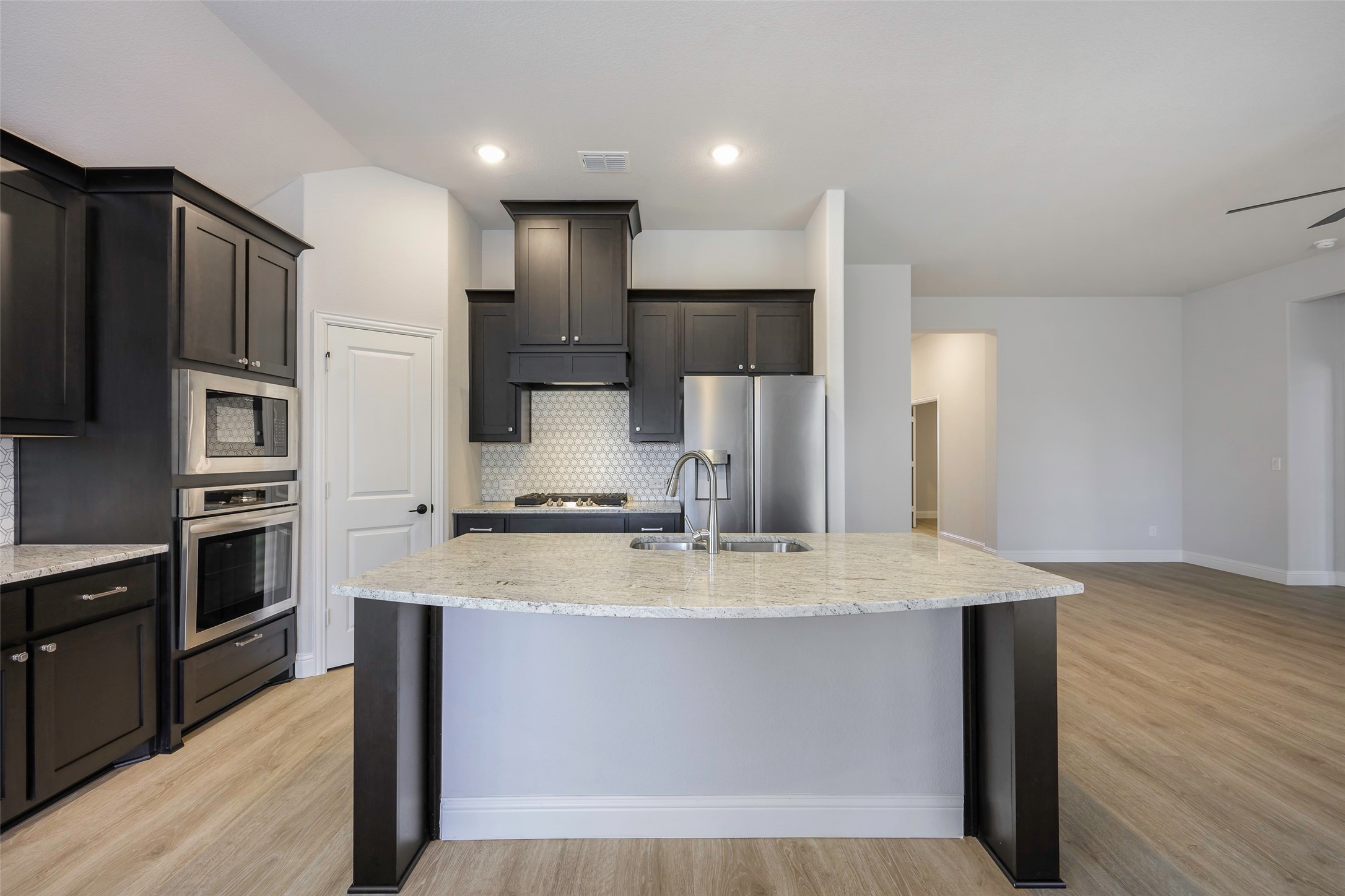 226 Comanche Trail Alvarado TX 76009