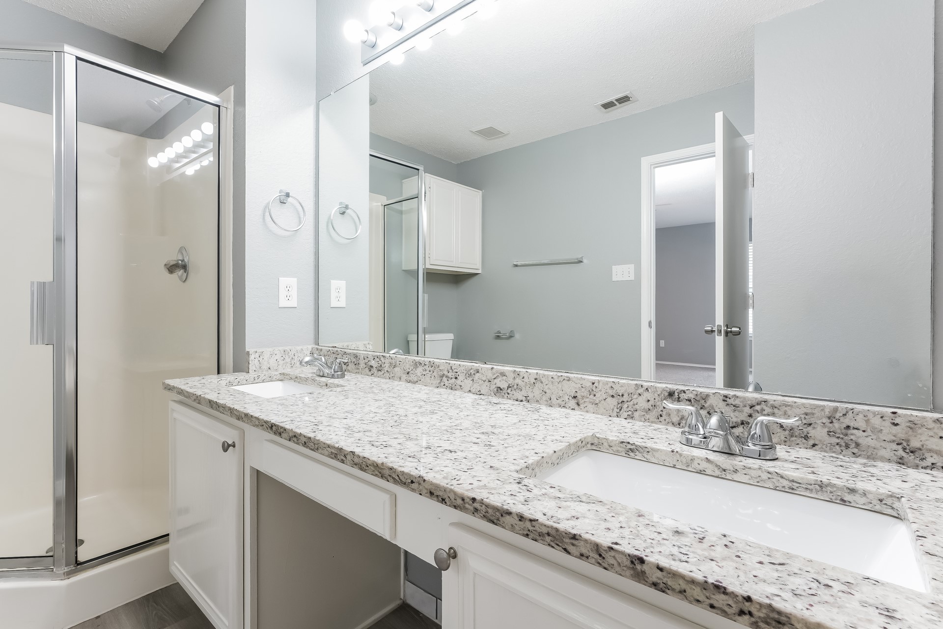 3206 Weirgate Court Grand Prairie TX 75052
