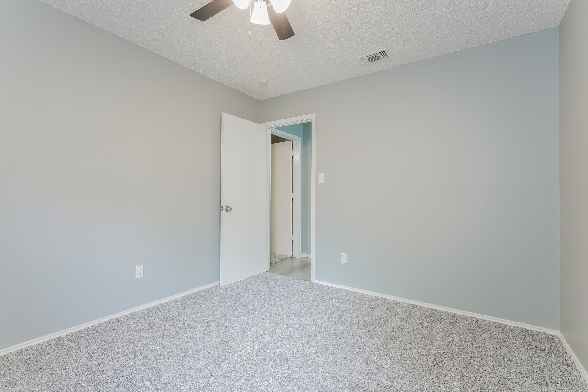 3206 Weirgate Court Grand Prairie TX 75052
