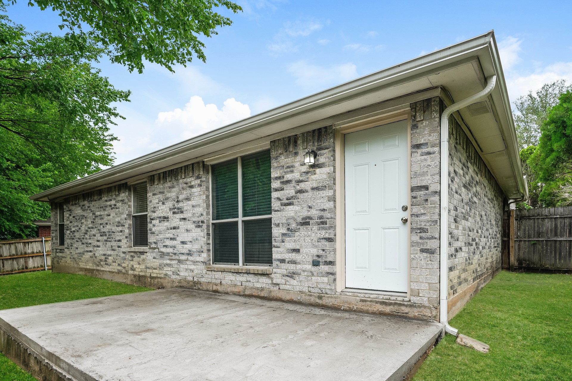 3206 Weirgate Court Grand Prairie TX 75052