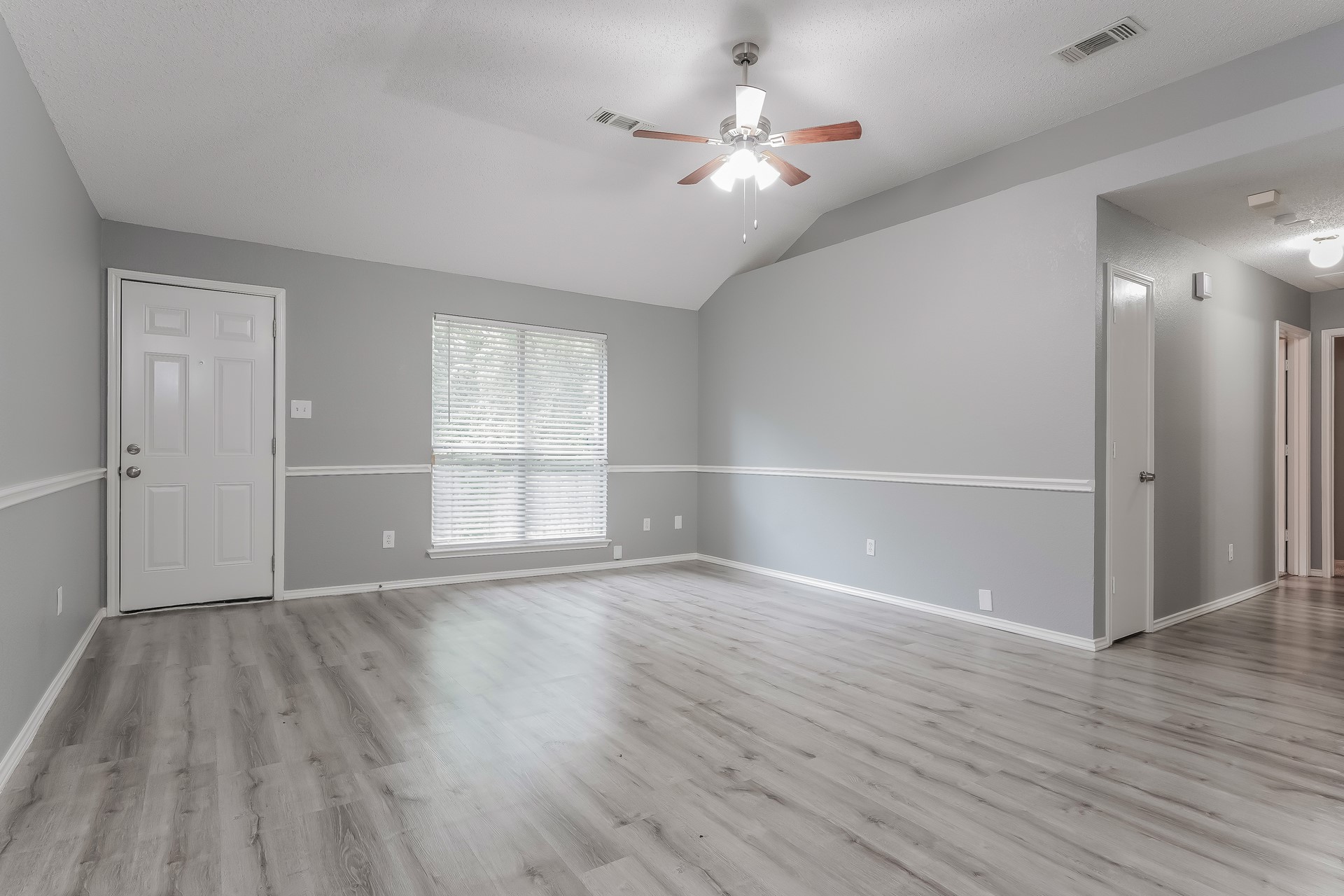 3206 Weirgate Court Grand Prairie TX 75052