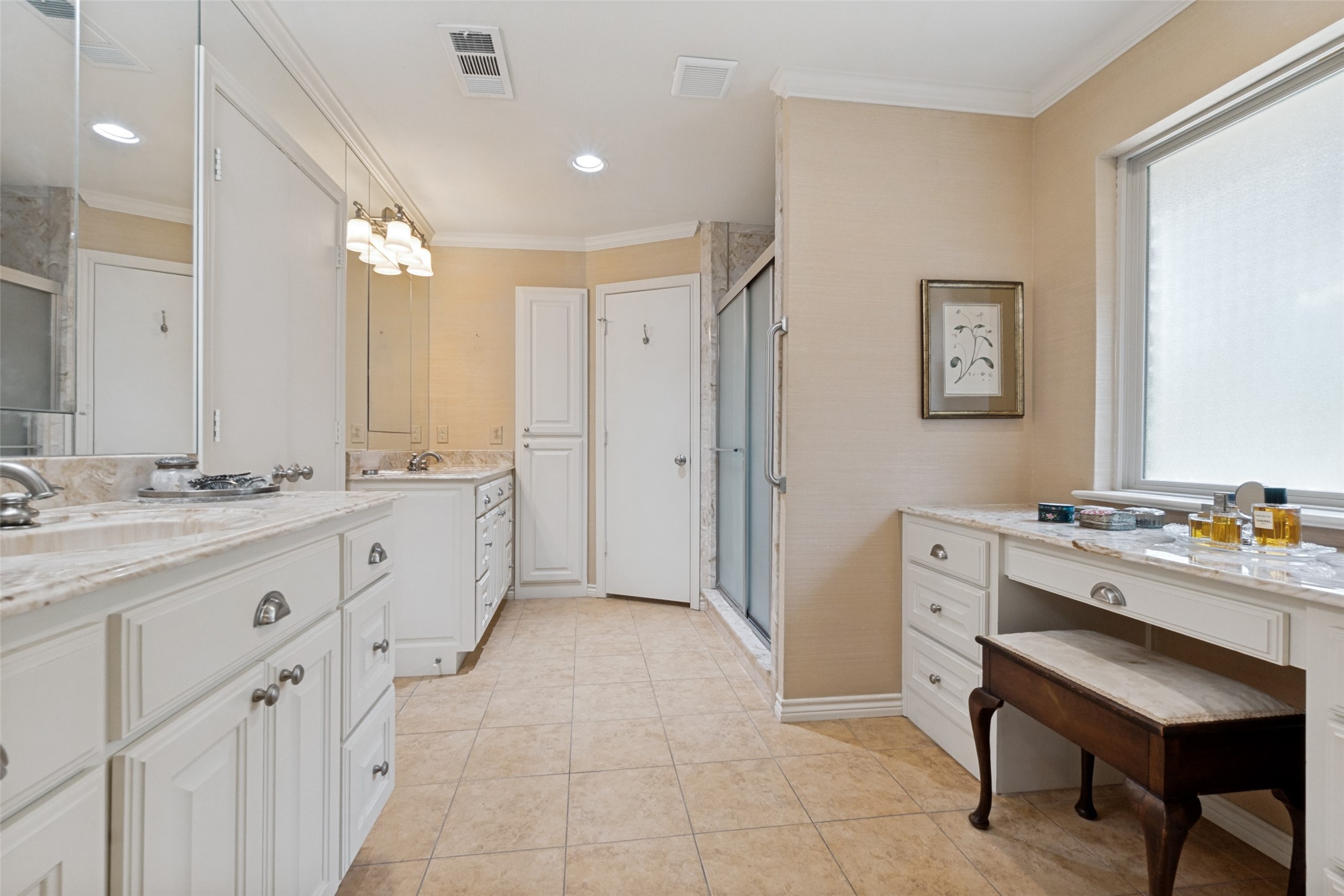 6828 Hyde Park Drive Dallas TX 75231
