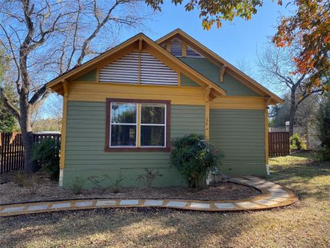 530 Lake Park Avenue Waxahachie TX 75165