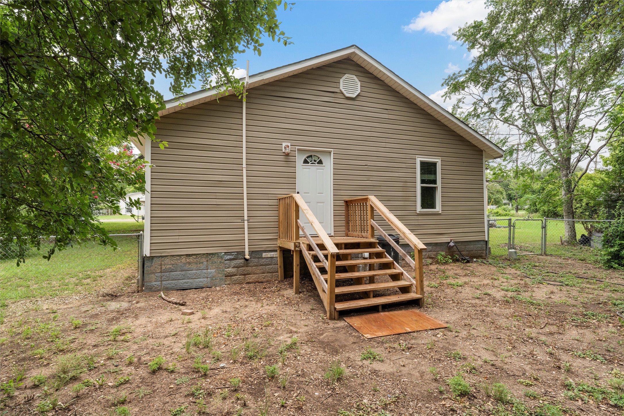 504 6th Street Valley Mills TX 76689
