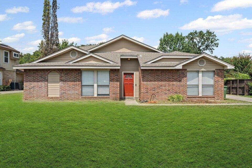5505 Oak Brook Road Arlington TX 76016