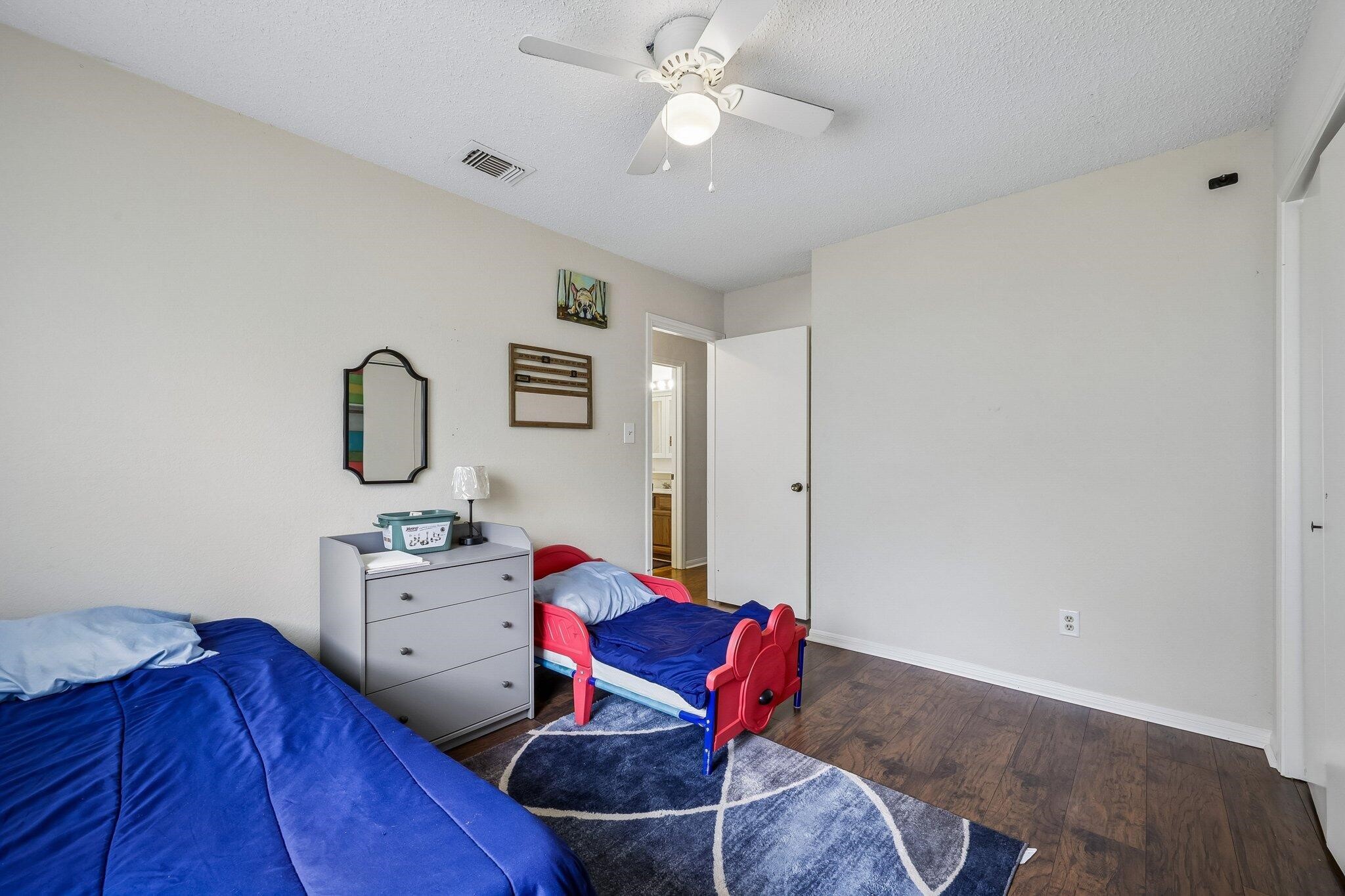 5505 Oak Brook Road Arlington TX 76016